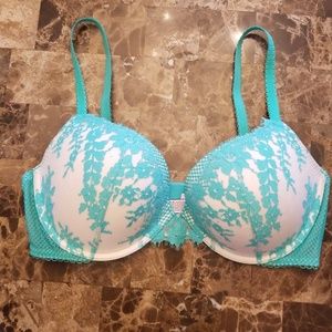 VS bra 38D